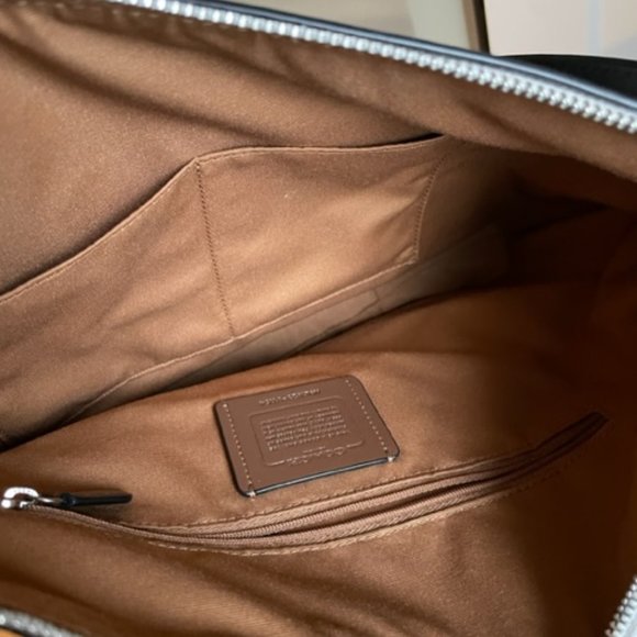 Coach Purse White - Picture 3 of 4